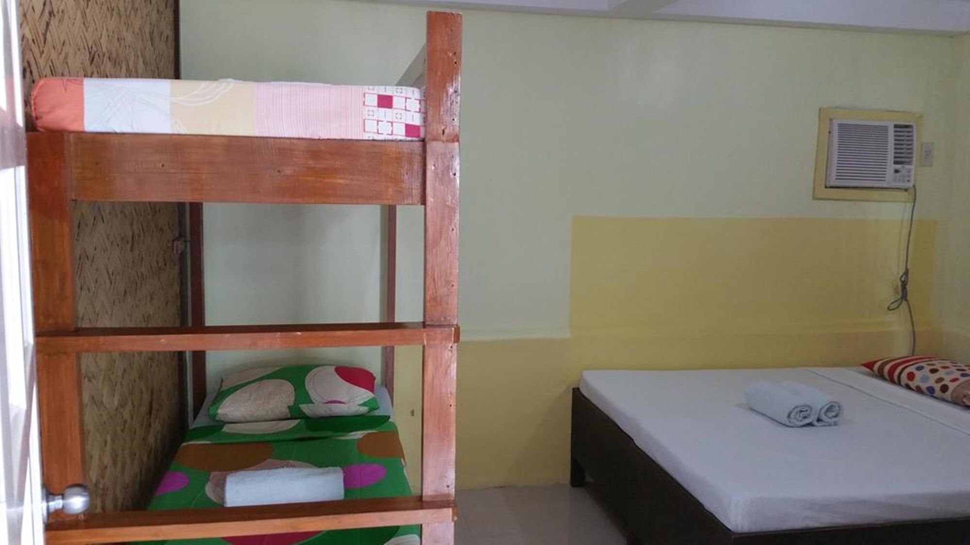 Residencia Katrina Bed And Breakfast Ель-Нідо Екстер'єр фото