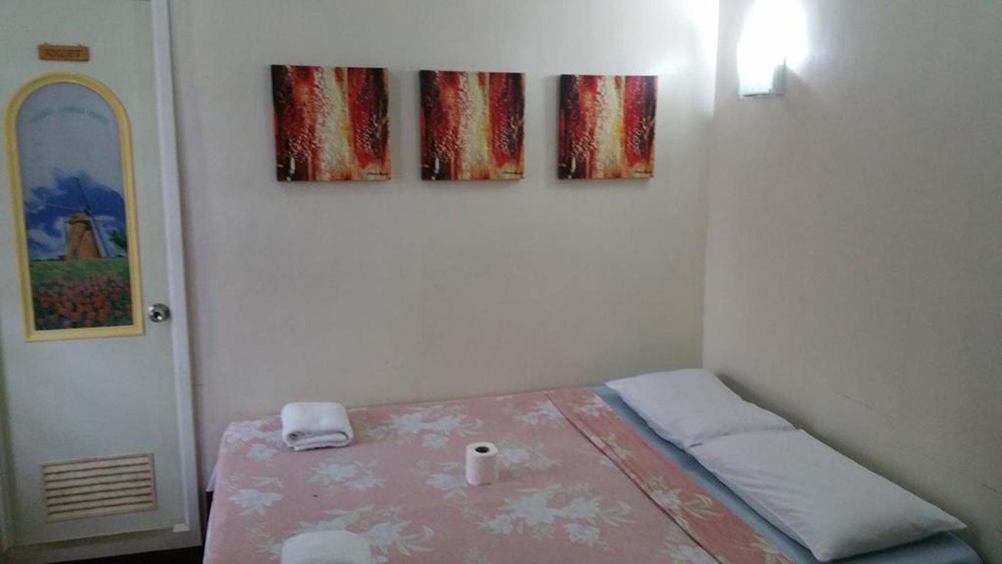 Residencia Katrina Bed And Breakfast Ель-Нідо Екстер'єр фото